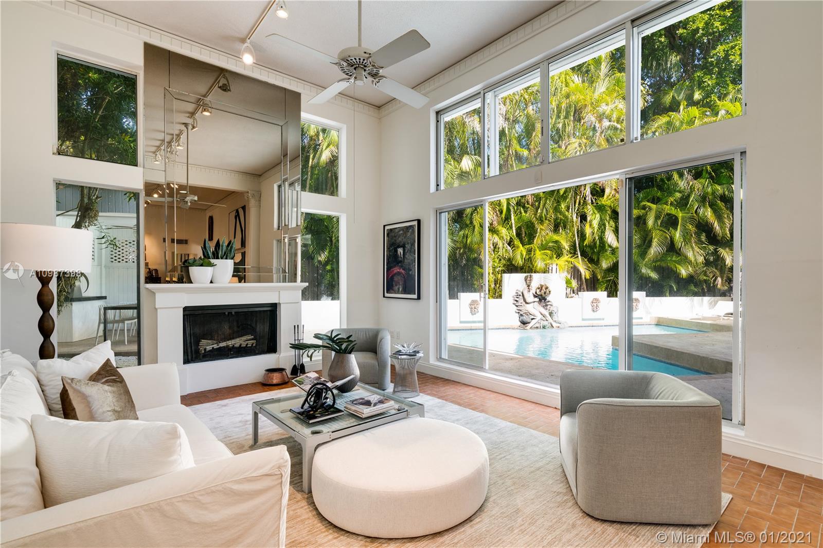 3799 Solana Road Coconut Grove, FL 33133 - Photo 6 of 49 Gallery Image 6