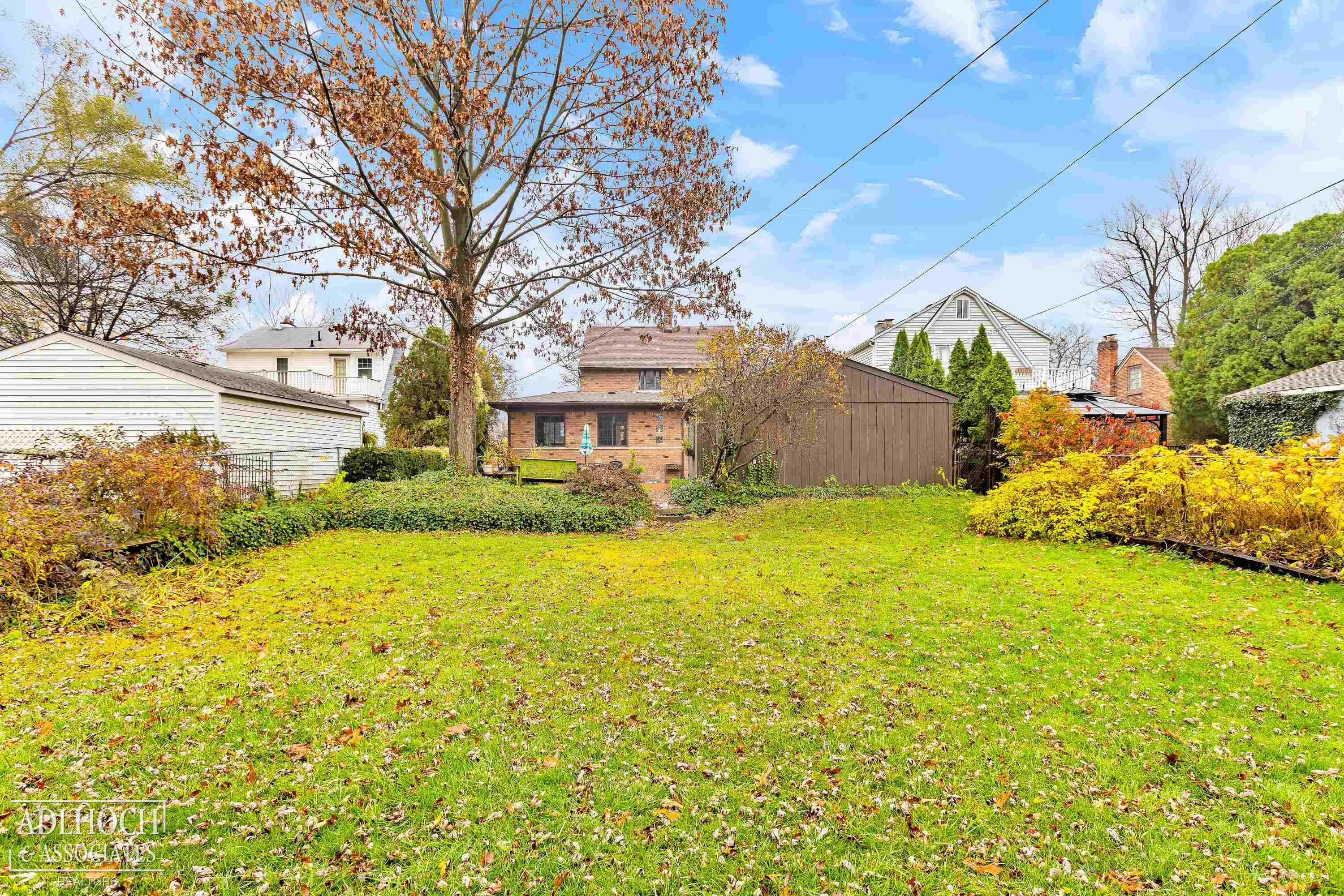913 Fisher Road Grosse Pointe, MI 48230 - Photo 34 of 34 deep lot