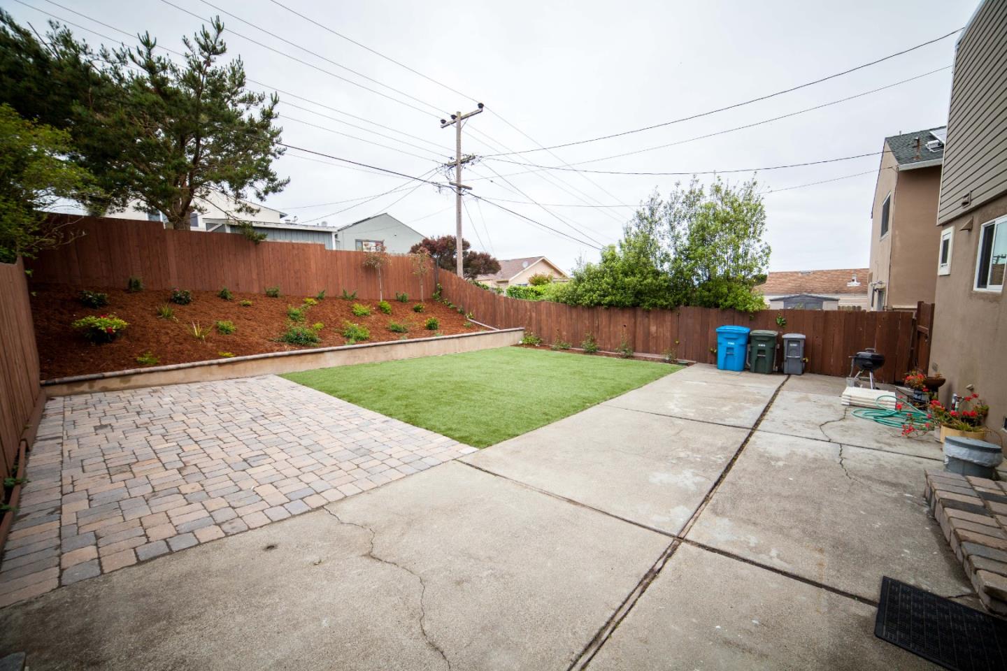 438 Firecrest Avenue Pacifica, CA 94044 - Photo 21 of 27 a view of a backyard with sitting area