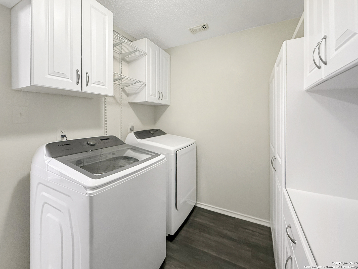 8426 Maple Ridge Drive San Antonio, TX 78239 - Photo 12 of 26