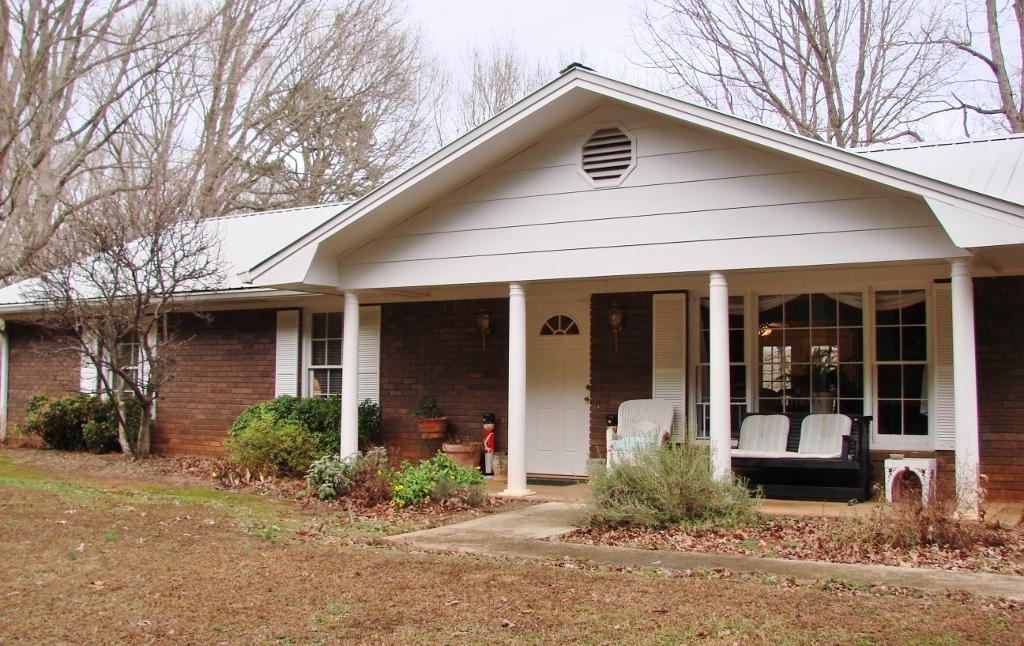 298 Turner Road Cleveland, GA 30528 - Photo 1 of 1 Front