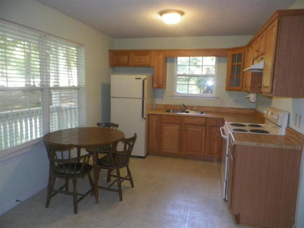 1807 Welcome Road Williamston, SC 29697 - Photo 3 of 11