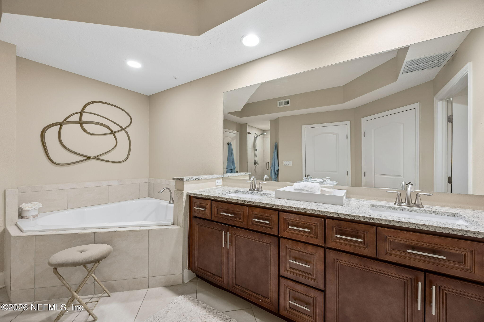 3958 Baymeadows Road, Unit 2503 Jacksonville, FL 32217 - Photo 21 of 61 Spa-Inspired Bath
