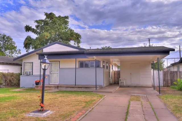 $99,500 | 3013 2nd Street, Lubbock, TX 79415