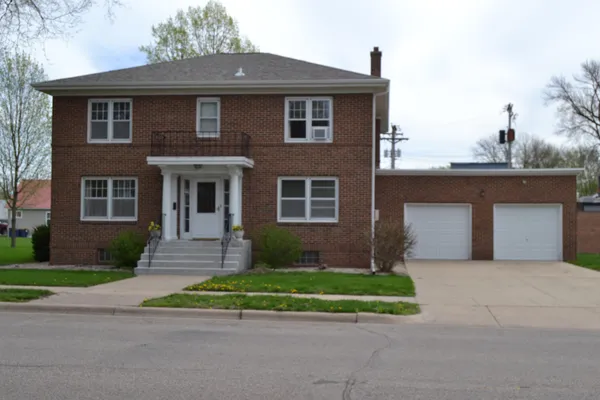 $225,000 | 440 6th Street, Lafayette, MN 56054