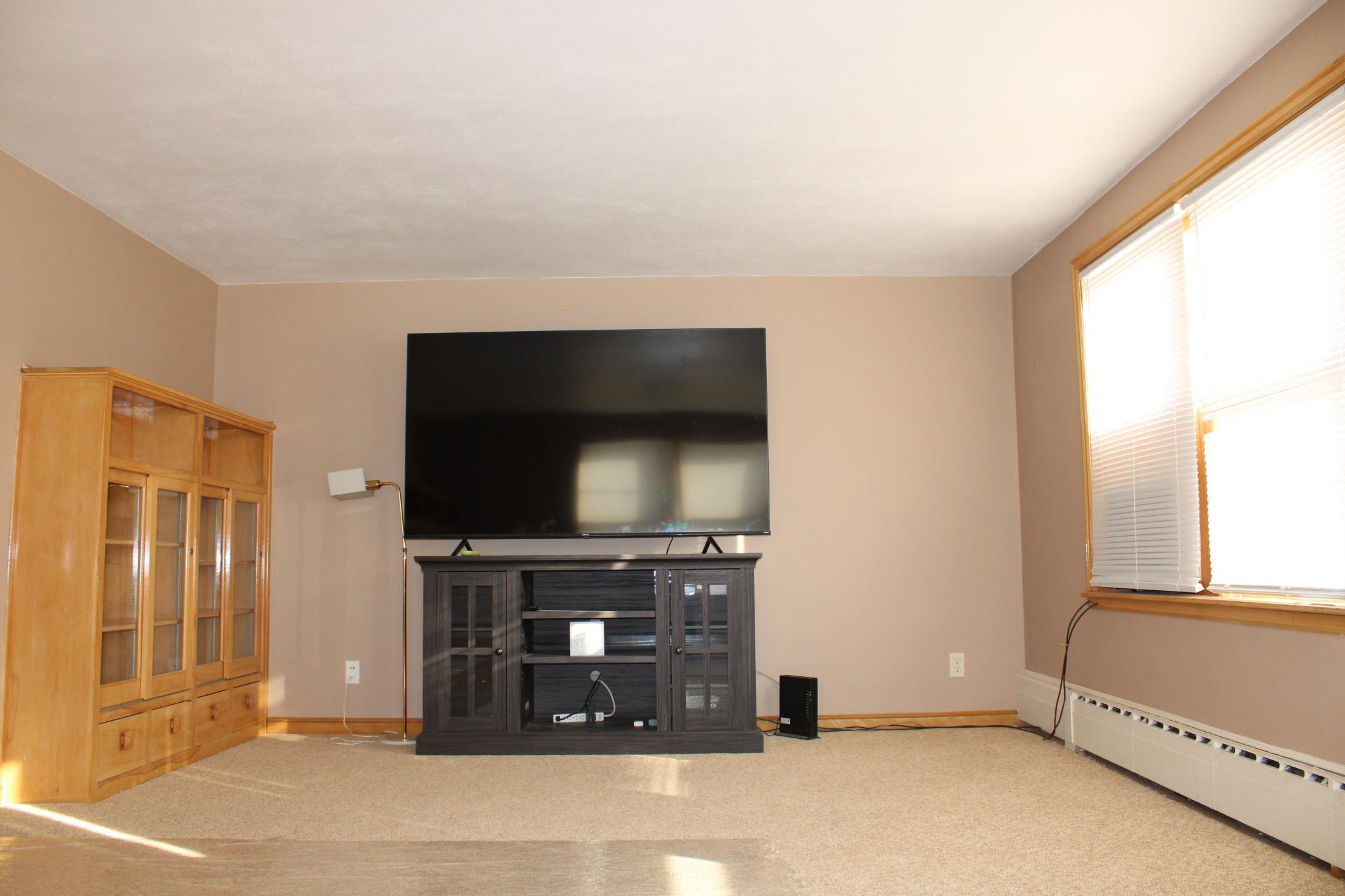 440 6th Street Lafayette, MN 56054 - Photo 7 of 30