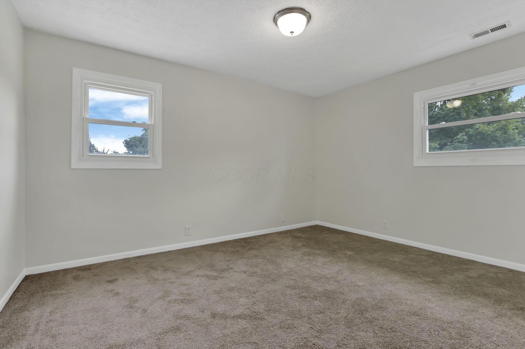 1250 Rockmill Road Northwest Lancaster, OH 43130 - Photo 29 of 60 Bedroom 2