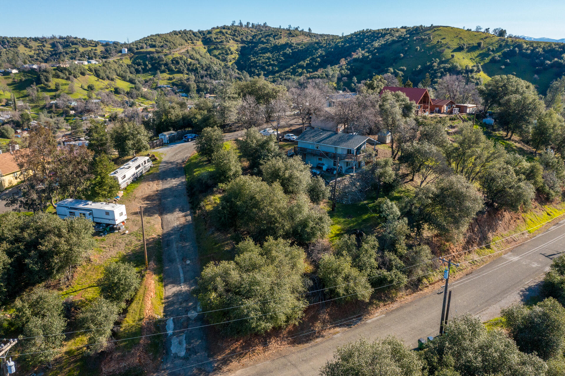 22195 Loop Drive Redding, CA 96003 - Photo 4 of 6 an aerial view of multiple house