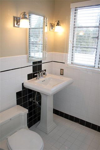 1430 East Overbluff Road Spokane, WA 99203 - Photo 7 of 9 Gallery Image 7