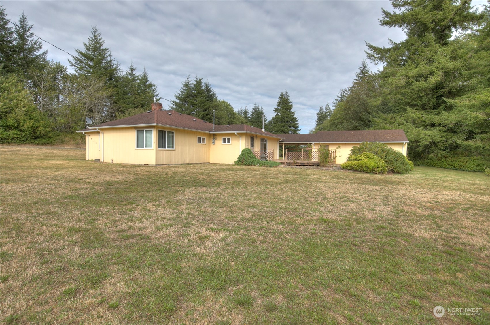 7411 Blaine Road Aberdeen, WA 98520 - Photo 1 of 39 Gallery Image 1