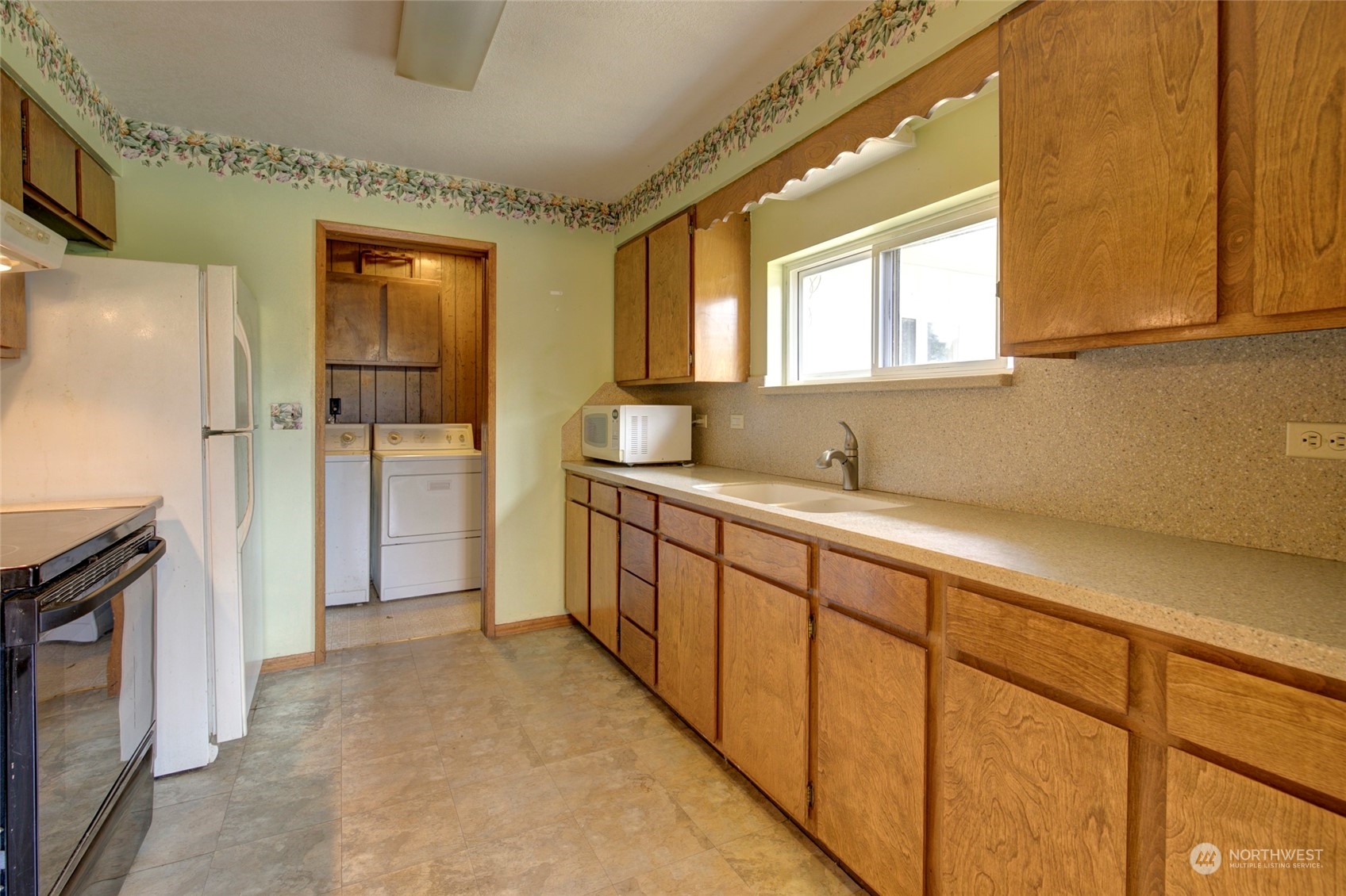 7411 Blaine Road Aberdeen, WA 98520 - Photo 12 of 39 Gallery Image 12