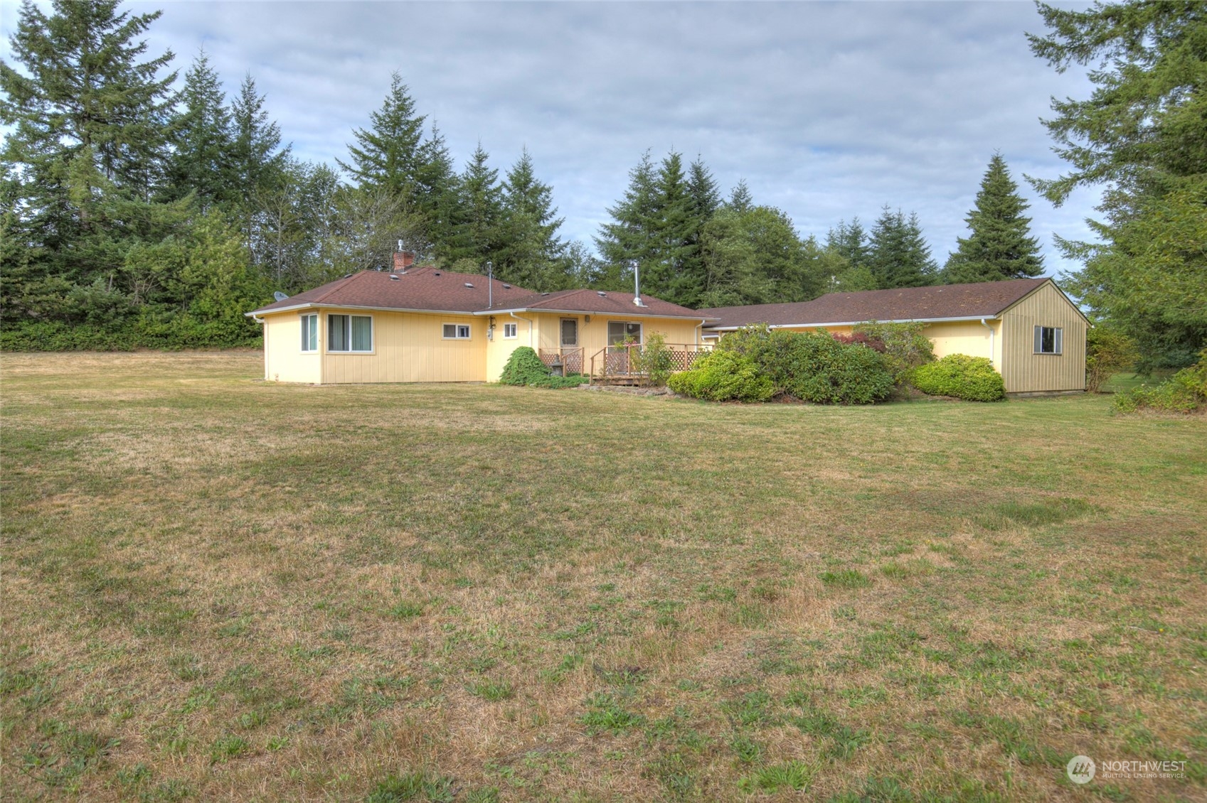 7411 Blaine Road Aberdeen, WA 98520 - Photo 3 of 39 Gallery Image 3