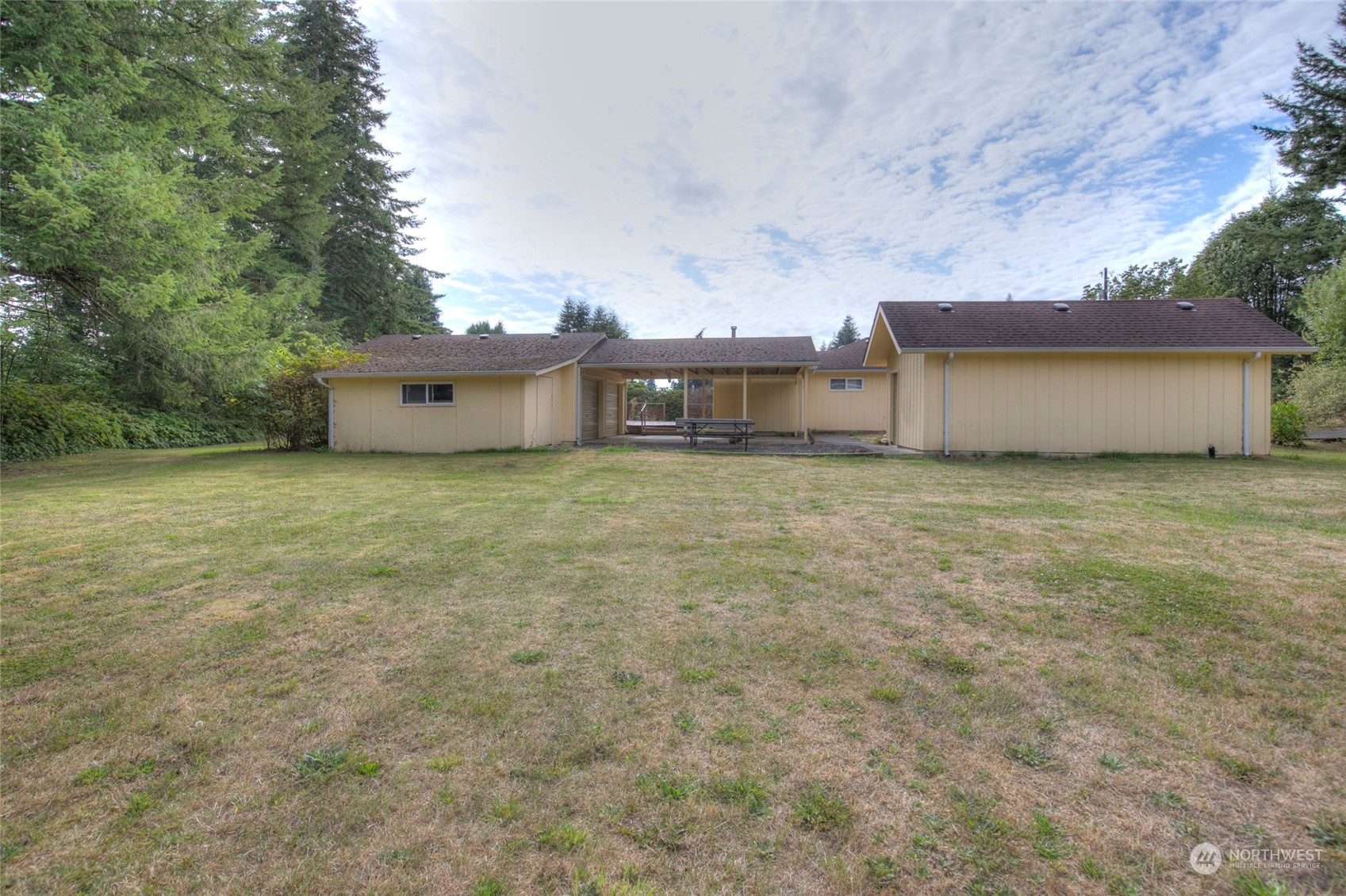 7411 Blaine Road Aberdeen, WA 98520 - Photo 34 of 39 Gallery Image 34