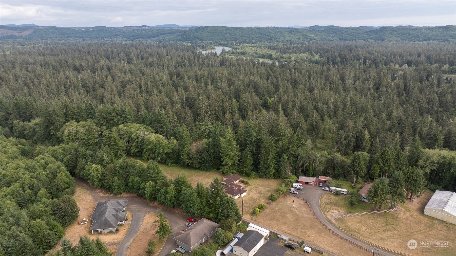 7411 Blaine Road Aberdeen, WA 98520 - Photo 38 of 39 Gallery Image 38