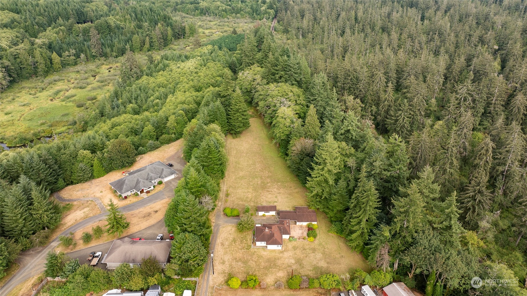 7411 Blaine Road Aberdeen, WA 98520 - Photo 6 of 39 Gallery Image 6