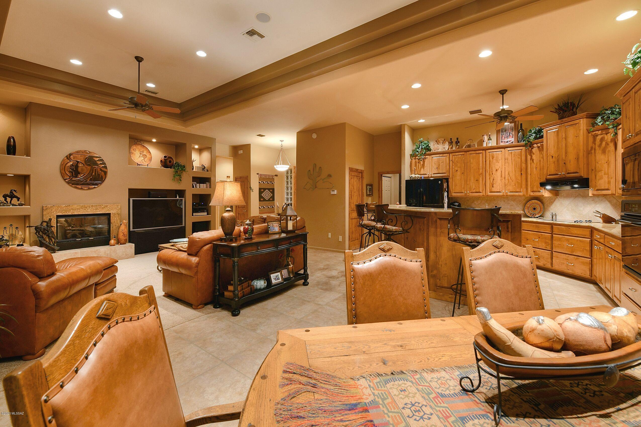 12482 North Copper Spring Trail Oro Valley, AZ 85755 - Photo 5 of 24