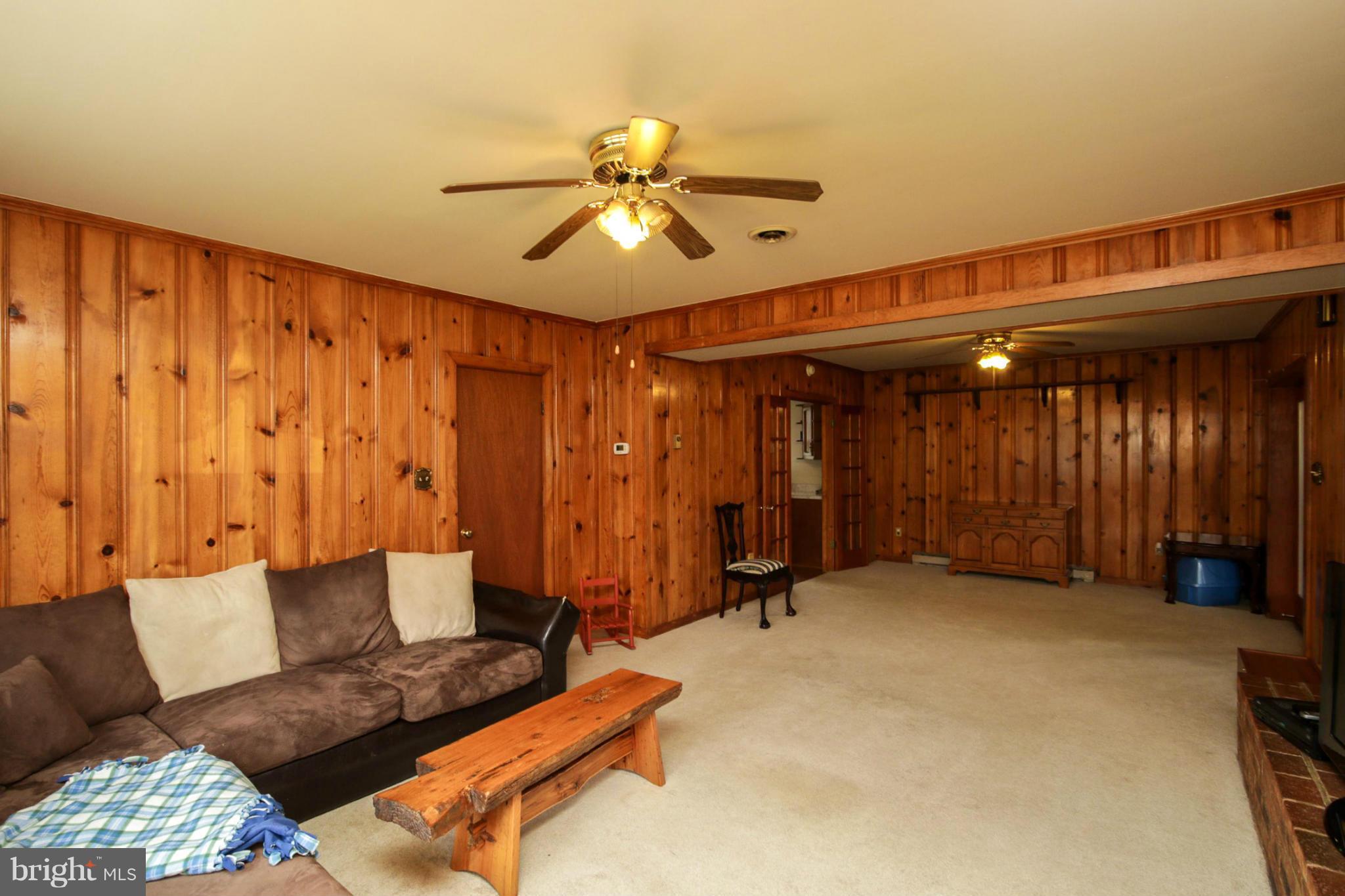 8068 Opal Road Warrenton, VA 20186 - Photo 7 of 30 Family Room