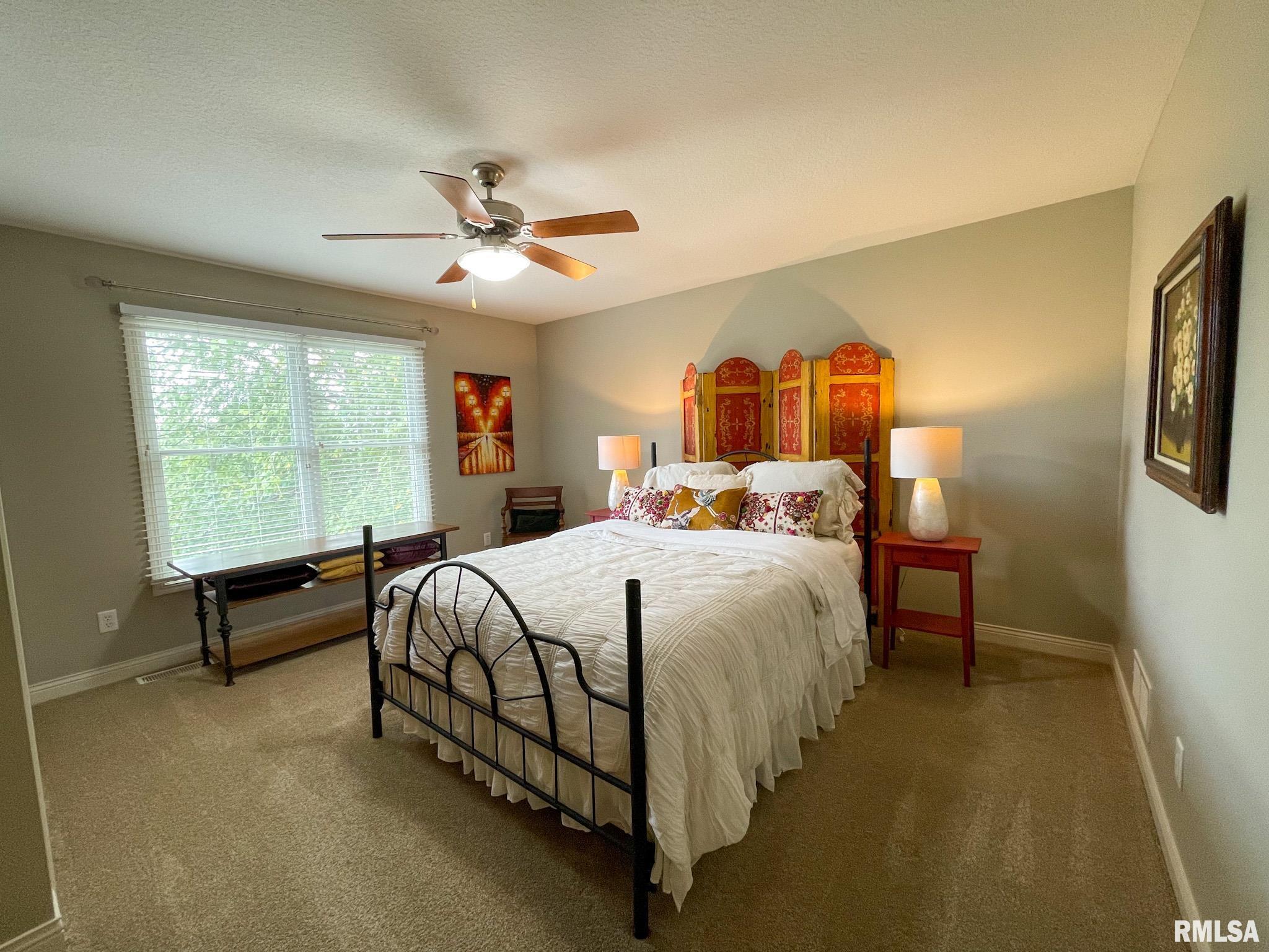 4053 Thunder Ridge Road Bettendorf, IA 52722 - Photo 23 of 33 Gallery Image 23
