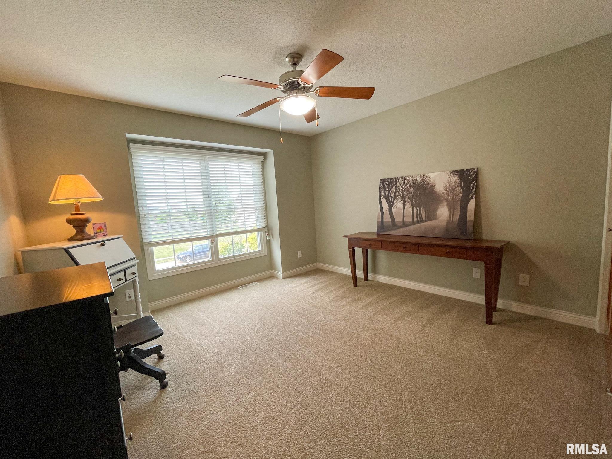 4053 Thunder Ridge Road Bettendorf, IA 52722 - Photo 24 of 33 Gallery Image 24