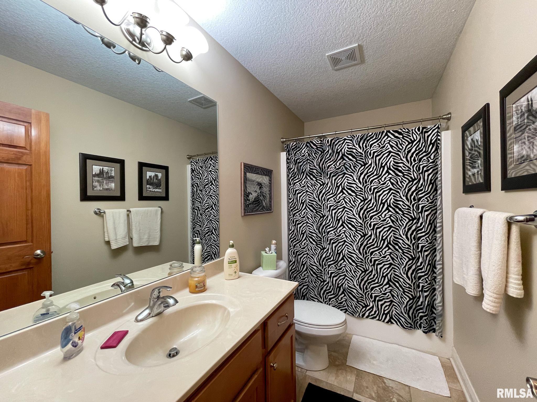 4053 Thunder Ridge Road Bettendorf, IA 52722 - Photo 26 of 33 Gallery Image 26