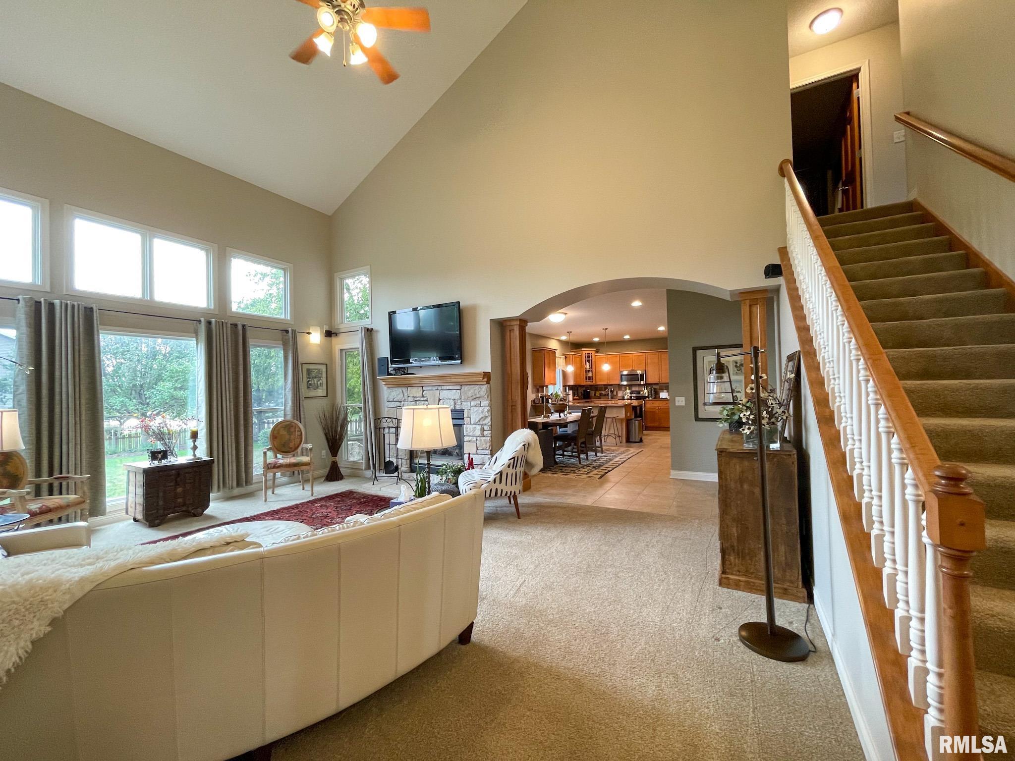 4053 Thunder Ridge Road Bettendorf, IA 52722 - Photo 7 of 33 Gallery Image 7