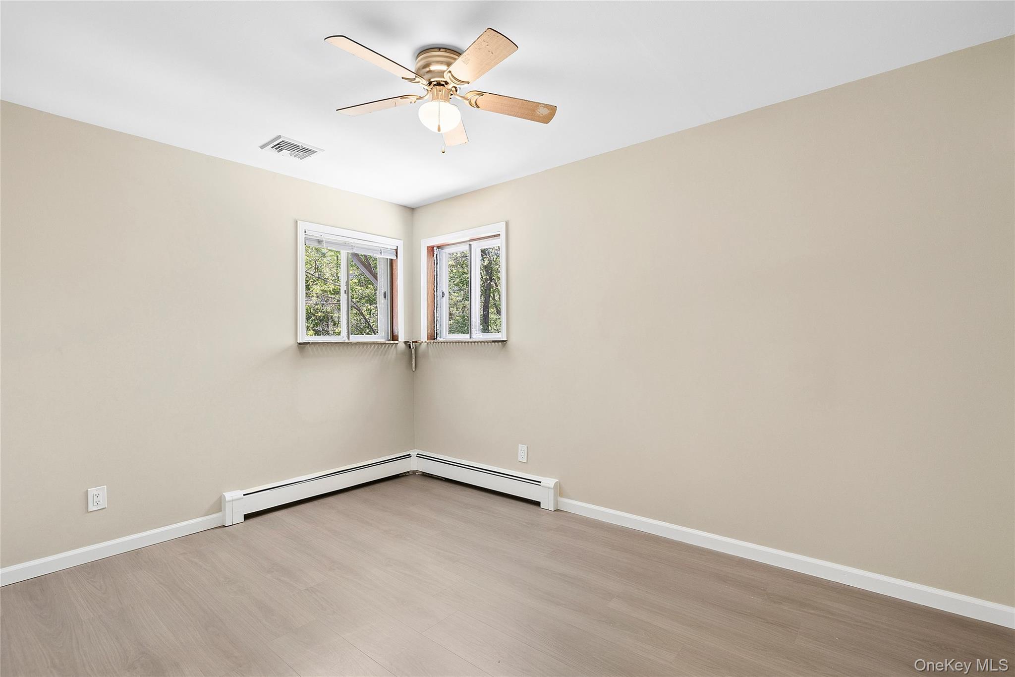 92 Dare Road Selden, NY 11784 - Photo 7 of 10