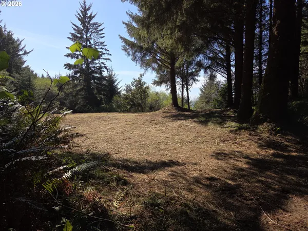 $500,000 | Hammond Lane, Unit 9, Gold Beach, OR 97444