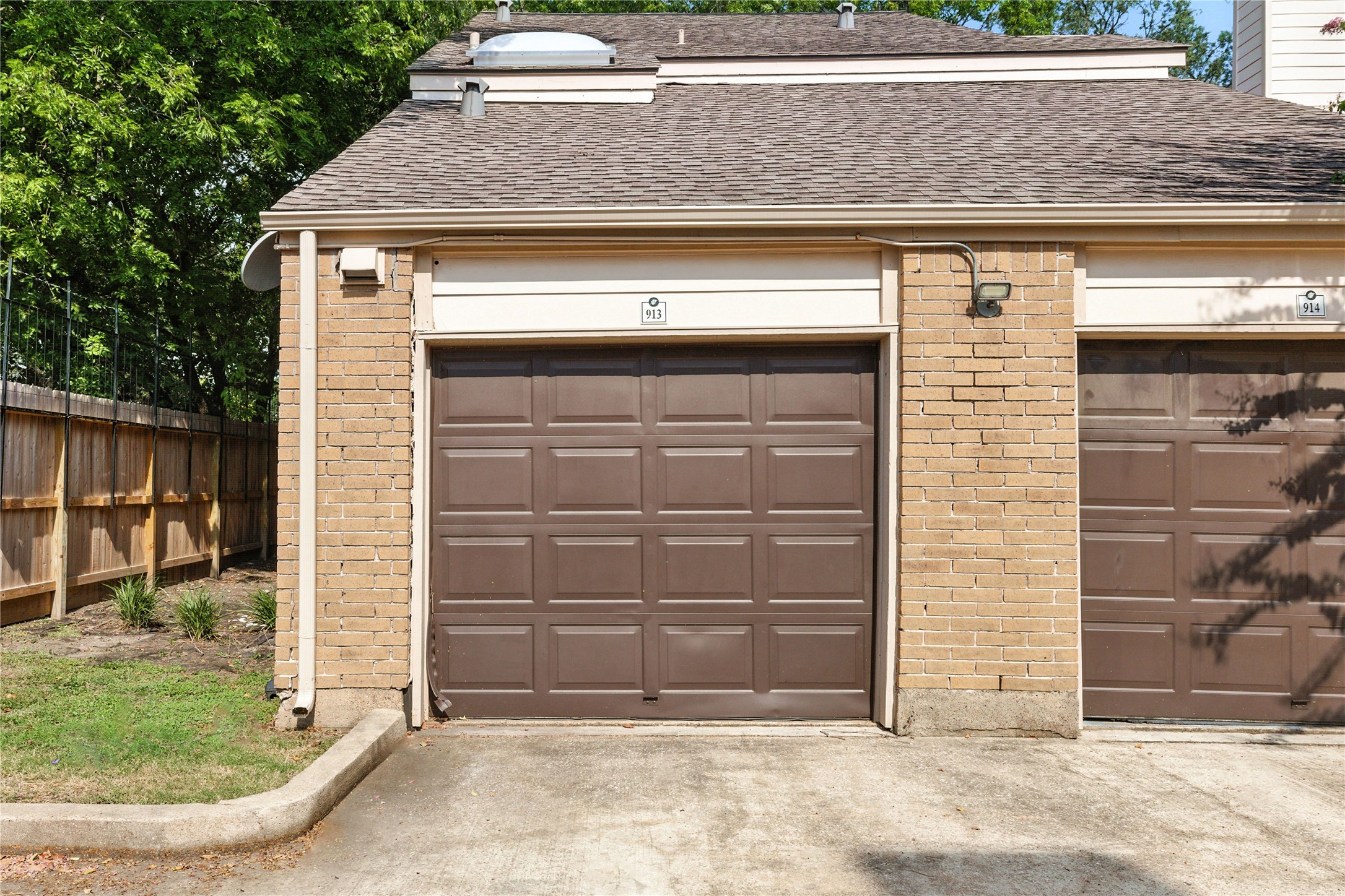 2277 South Kirkwood Road, Unit 913 Houston, TX 77077 - Photo 17 of 22