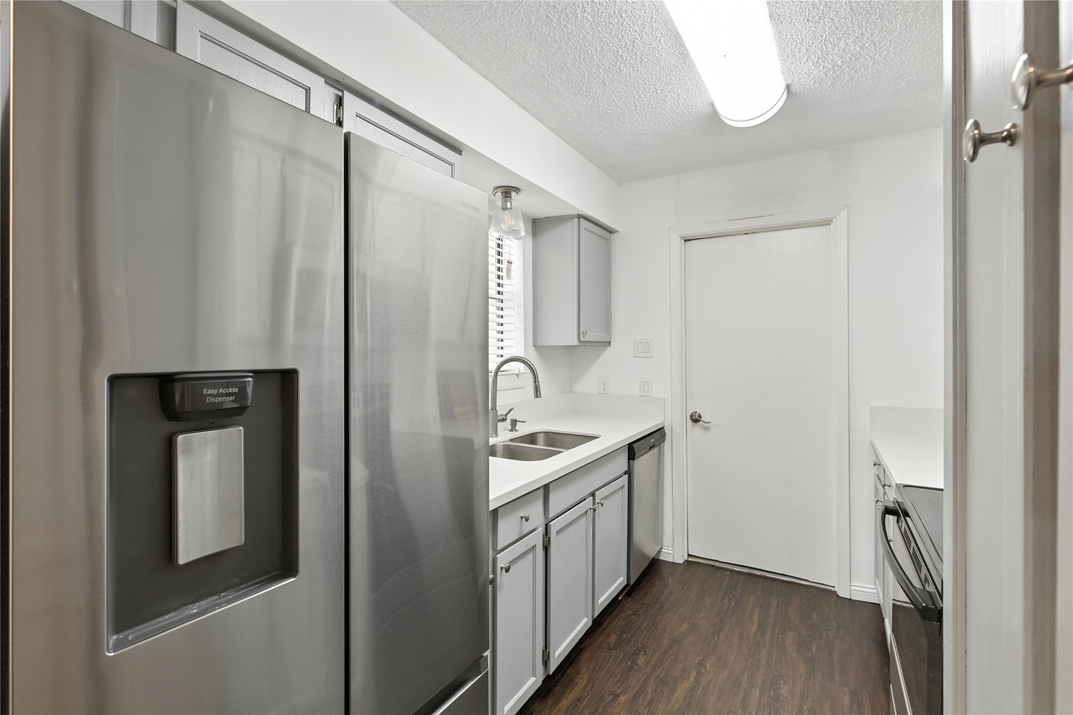 2277 South Kirkwood Road, Unit 913 Houston, TX 77077 - Photo 6 of 22