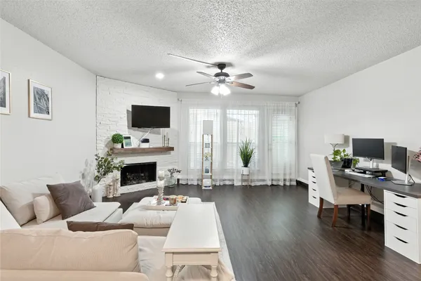 $1,450 | 2277 South Kirkwood Road, Unit 913, Houston, TX 77077