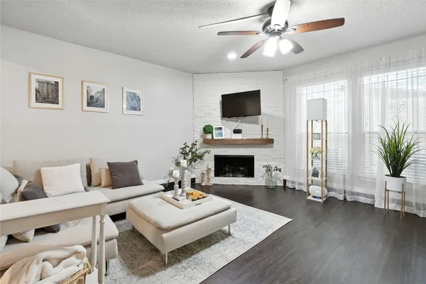 $1,450 | 2277 South Kirkwood Road, Unit 913, Houston, TX 77077