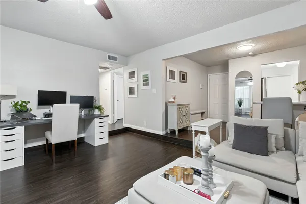 $1,450 | 2277 South Kirkwood Road, Unit 913, Houston, TX 77077