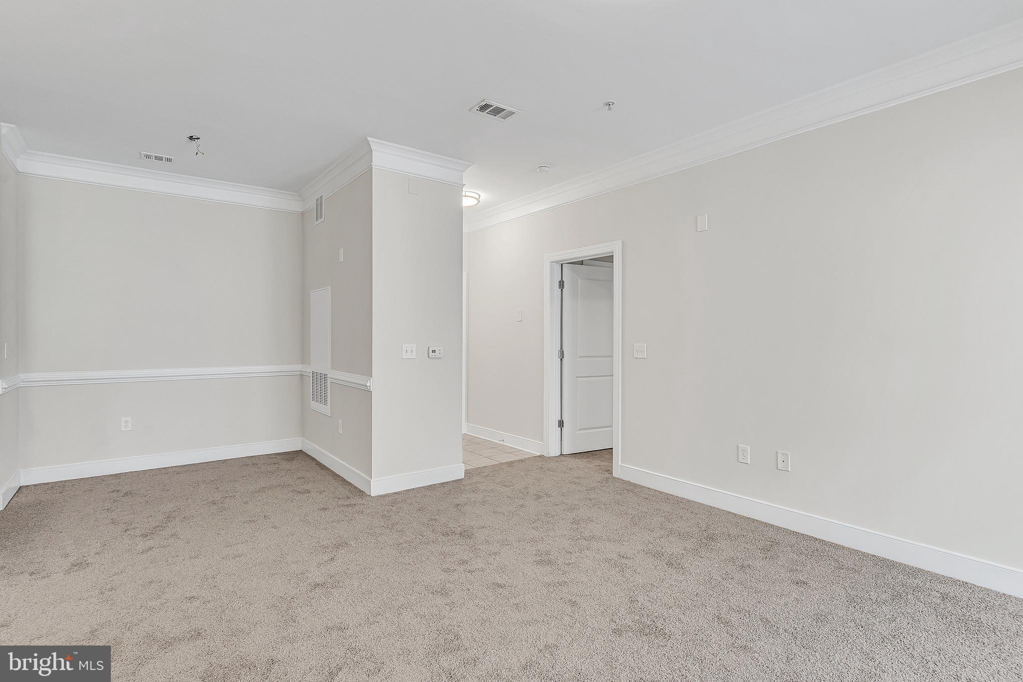 5400 Auth Road, Unit 337 Suitland, MD 20746 - Photo 9 of 37 a view of an empty room