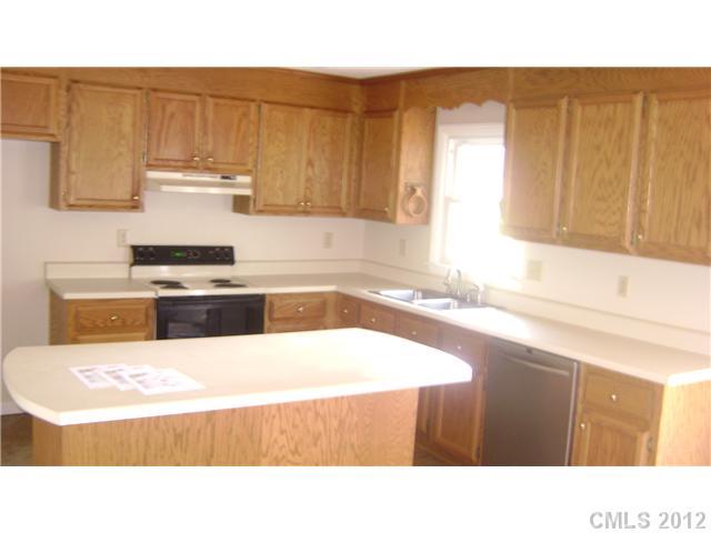 509 Davis Road Shelby, NC 28152 - Photo 4 of 12 Gallery Image 4