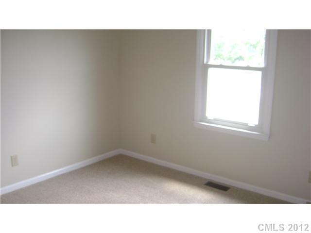 509 Davis Road Shelby, NC 28152 - Photo 8 of 12 Gallery Image 8