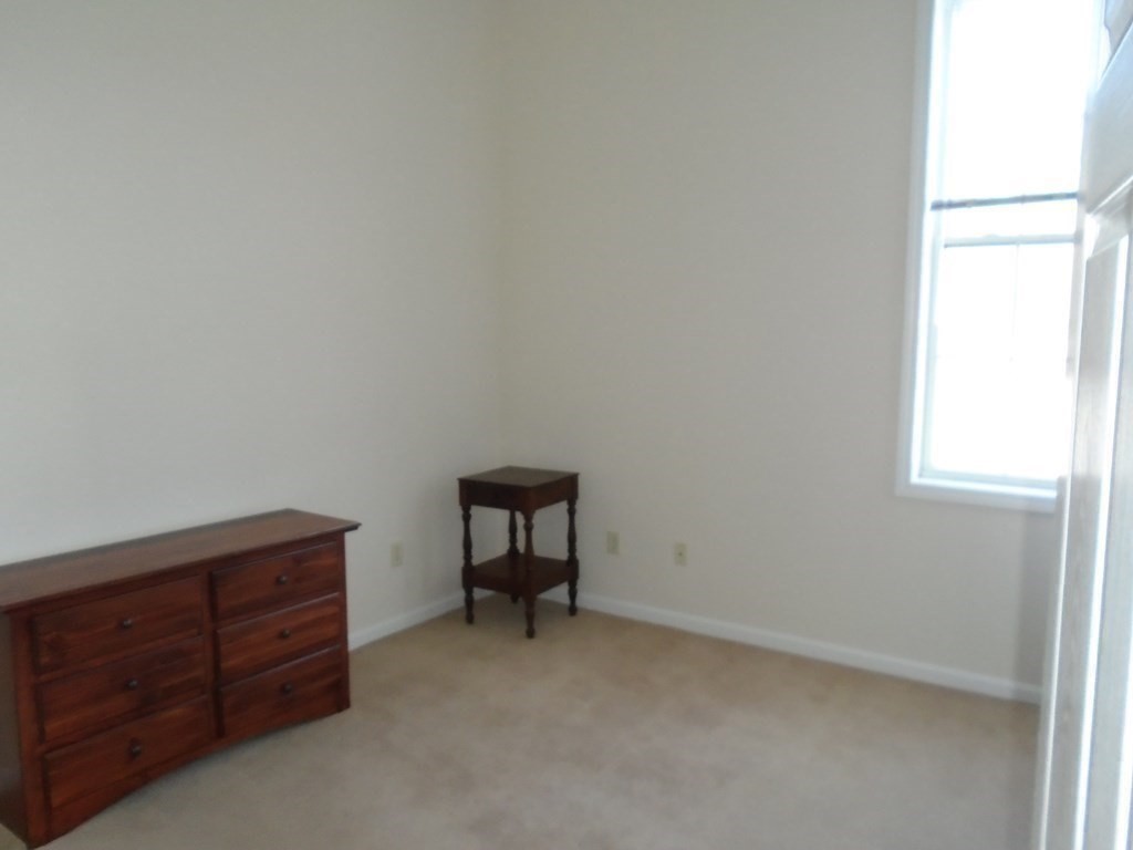 42 Phillips Road, Unit 10 Holden, MA 01520 - Photo 13 of 17 Gallery Image 13
