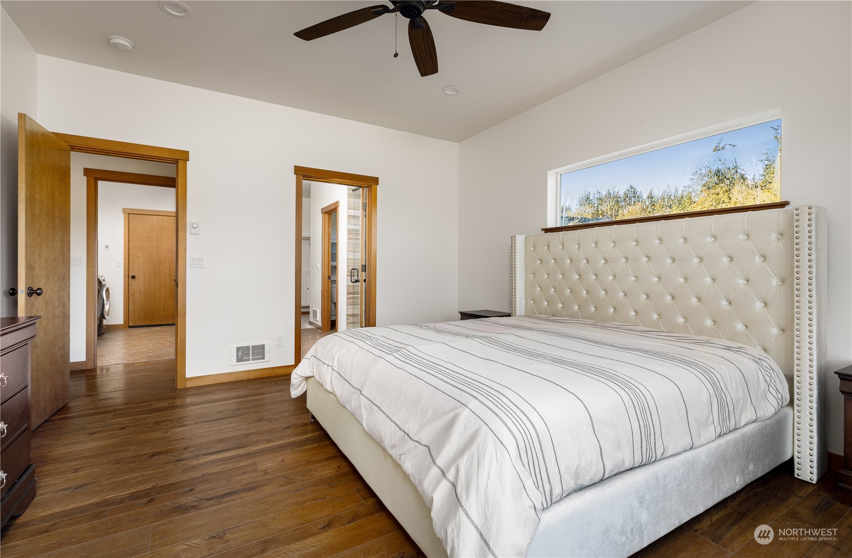 1665 Silver Lake Road Oak Harbor, WA 98277 - Photo 16 of 39 Gallery Image 16
