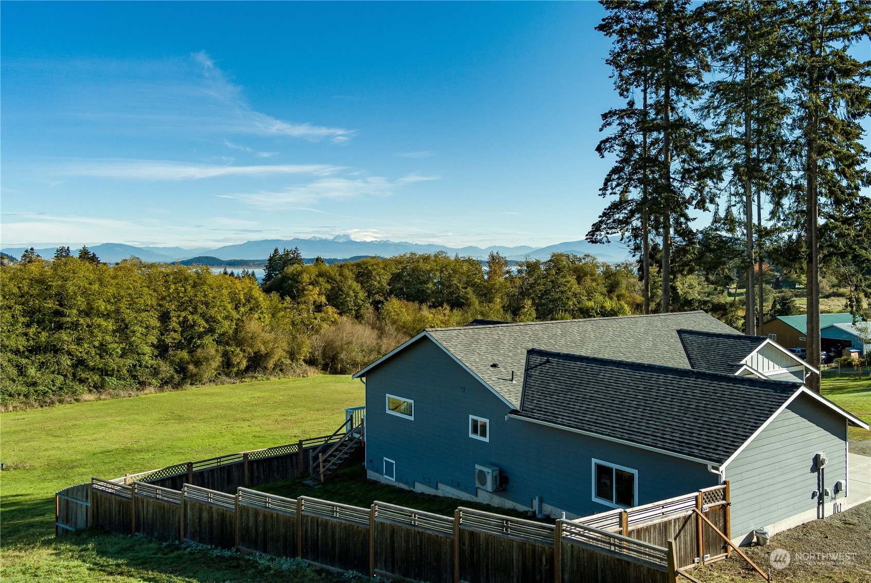 1665 Silver Lake Road Oak Harbor, WA 98277 - Photo 2 of 39 Gallery Image 2