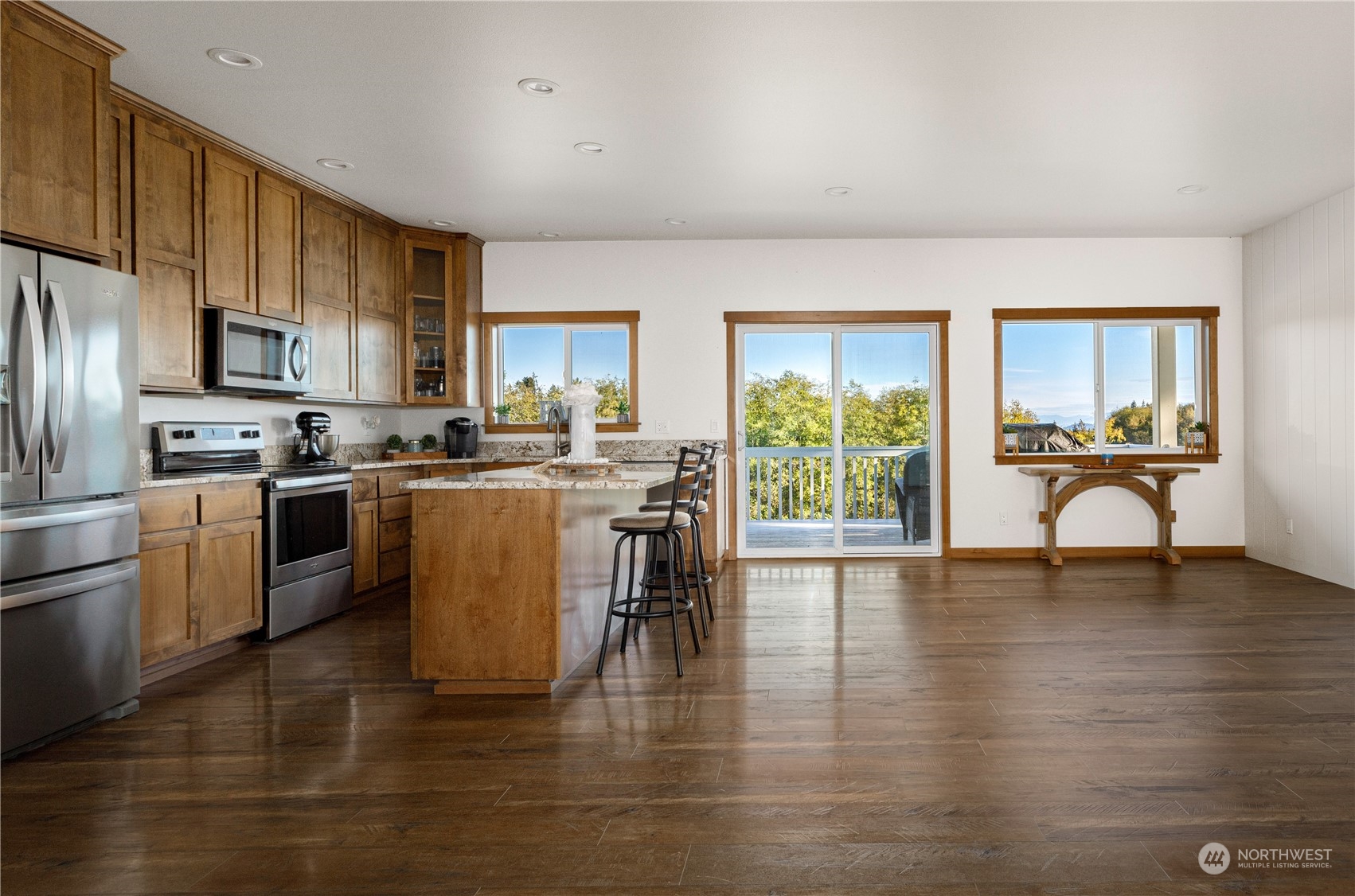 1665 Silver Lake Road Oak Harbor, WA 98277 - Photo 3 of 39 Gallery Image 3