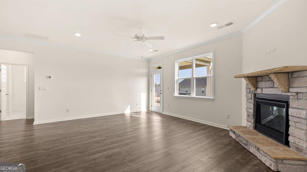 212 Umber Road Locust Grove, GA 30248 - Photo 10 of 32 Gallery Image 10