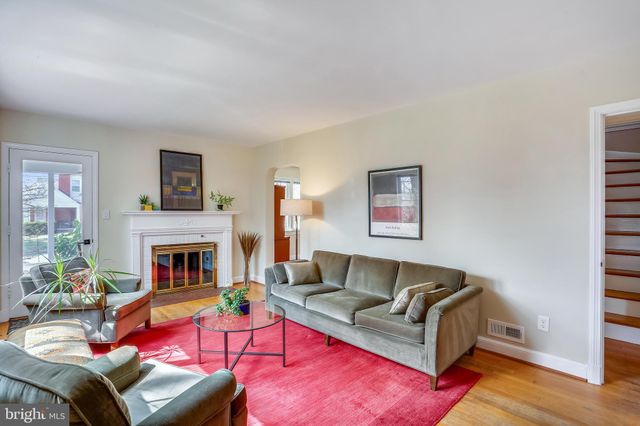 $975,000 | 5819 Walton Road, Bethesda, MD 20817