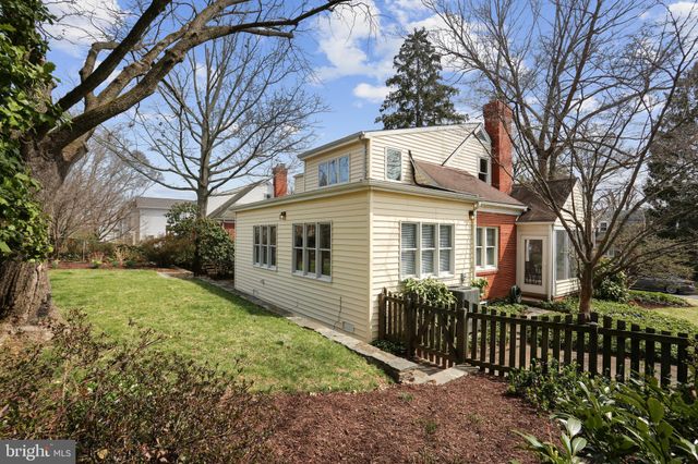 $975,000 | 5819 Walton Road, Bethesda, MD 20817