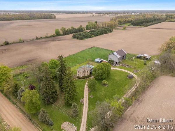$569,900 | 4522 Nickleplate Road, Ionia, MI 48846
