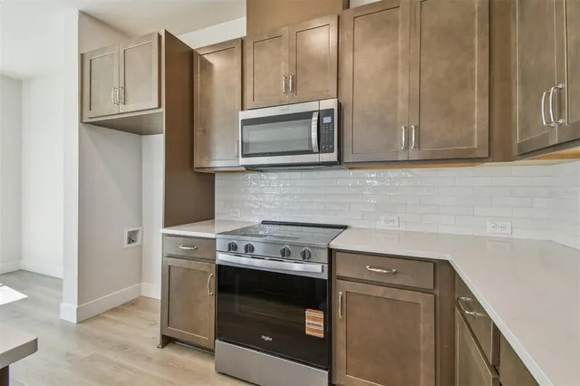 $404,990 | 10712 Oak Bnd Drive, Parrish, FL 34219