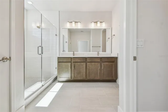 $404,990 | 10712 Oak Bnd Drive, Parrish, FL 34219