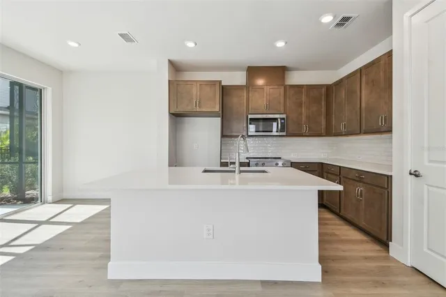 $404,990 | 10712 Oak Bnd Drive, Parrish, FL 34219