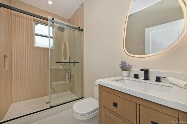 $2,458,888 | 39 Forest Lane, Westbury, NY 11590