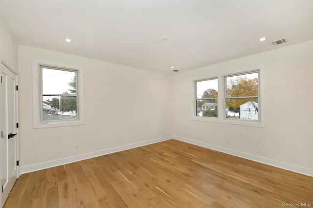 $2,458,888 | 39 Forest Lane, Westbury, NY 11590