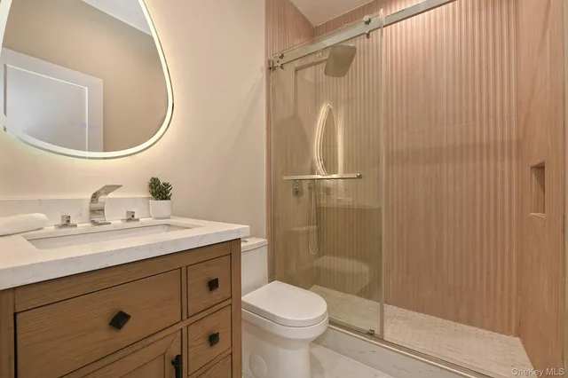 $2,458,888 | 39 Forest Lane, Westbury, NY 11590