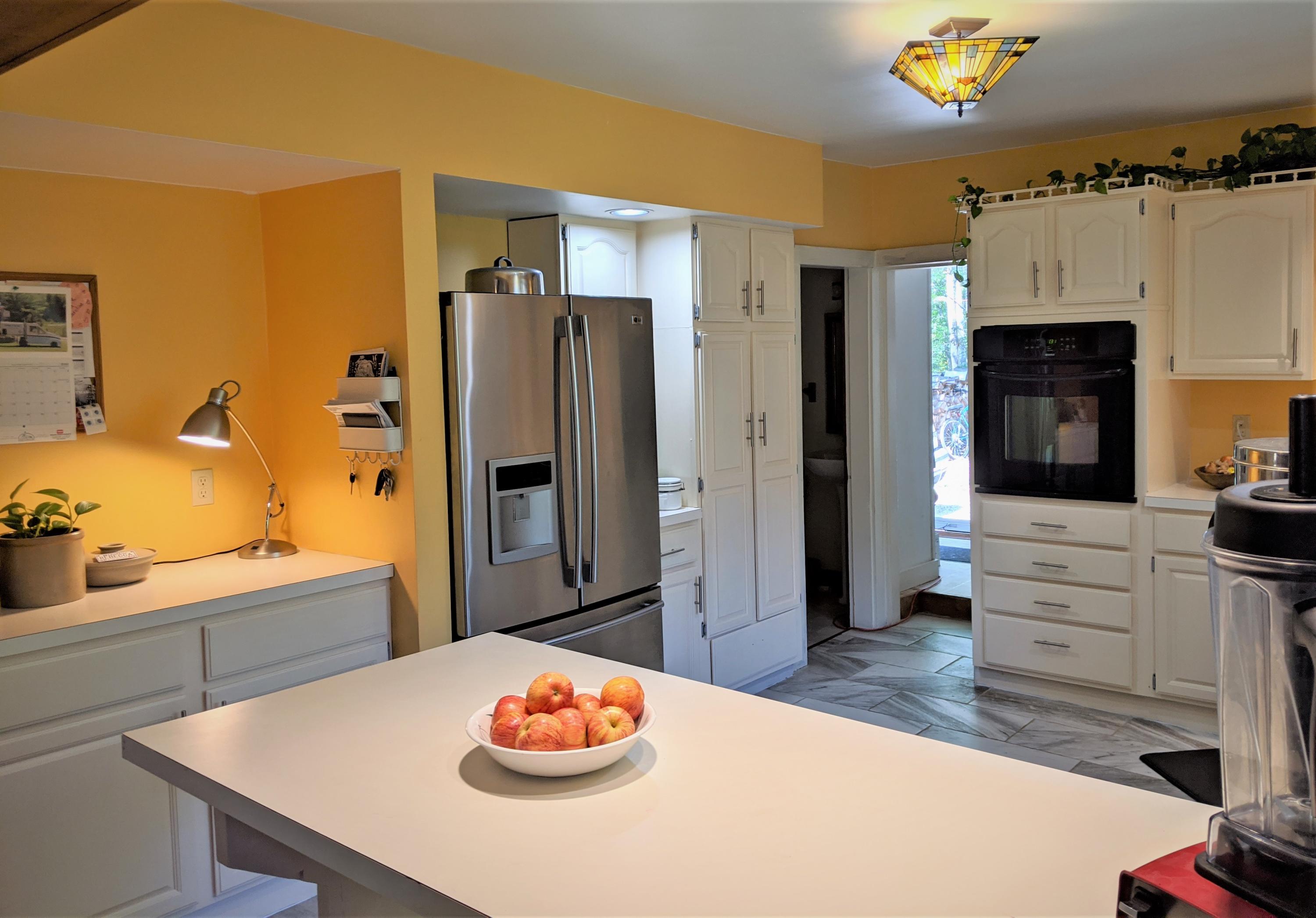 41 Summit Road Boothbay Harbor, ME 04538 - Photo 9 of 33 41 Summit Rd Kitchen w fridge